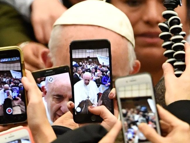 papa_intelligenza artificiale